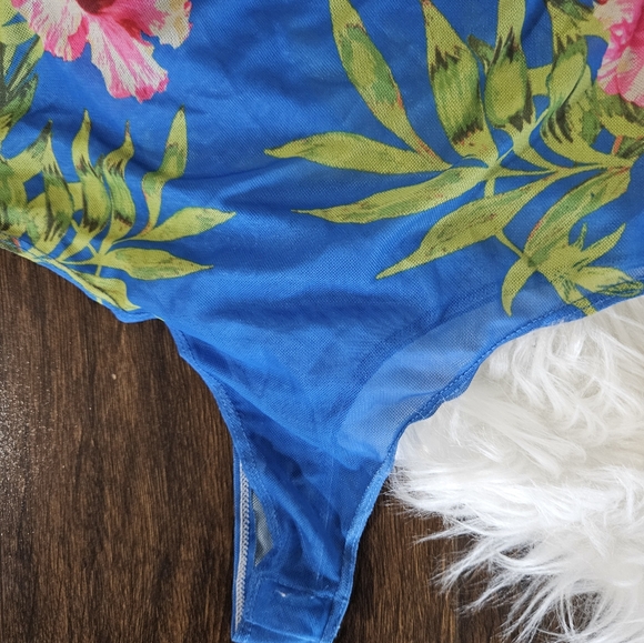 Fashion Nova Blue Bodysuit - Picture 2 of 5